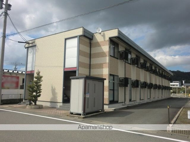 レオパレス社