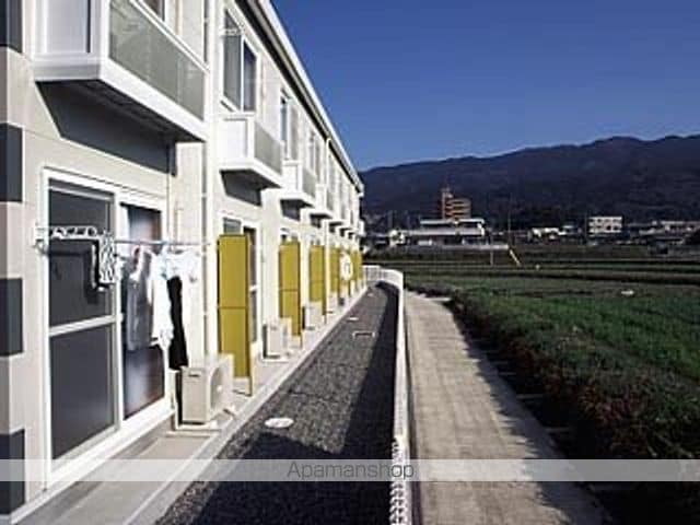 愛媛県四国中央市妻鳥町 賃貸アパート