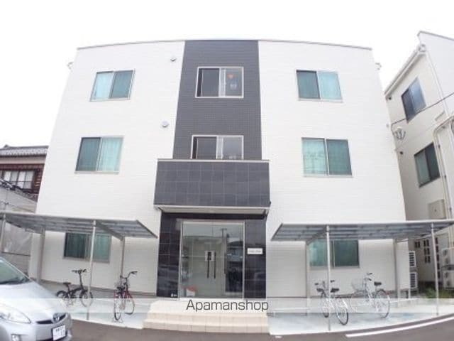 新潟県新潟市中央区紫竹山７丁目 賃貸アパート