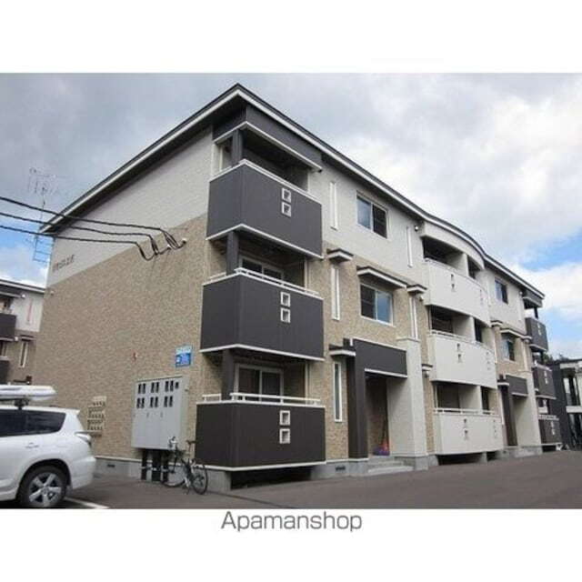 北海道北見市文京町 賃貸アパート