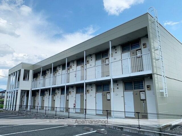 レオパレス八幡 2階建