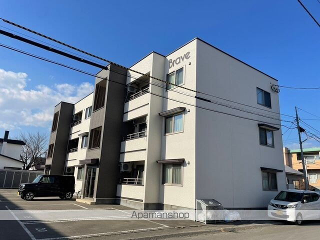 北海道帯広市西十六条北１丁目 賃貸アパート