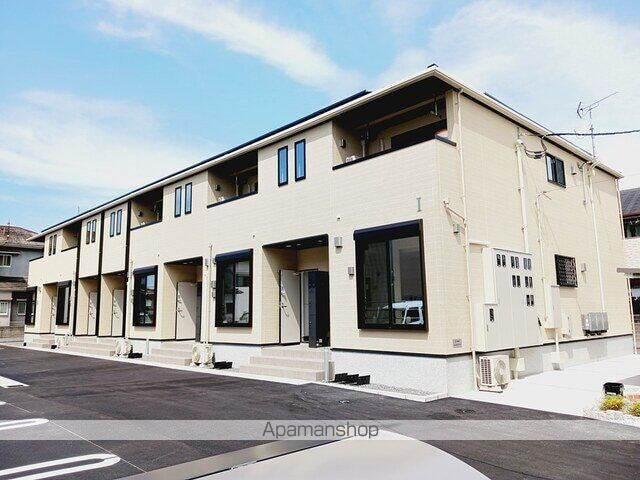 愛媛県伊予郡松前町大字南黒田 賃貸アパート