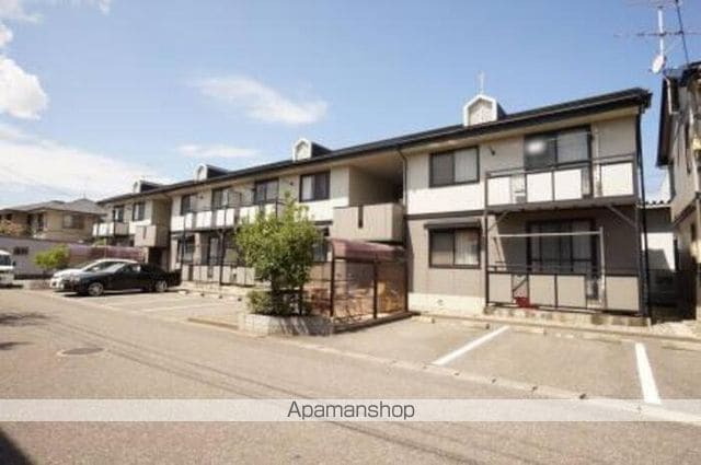 新潟県新潟市中央区女池６丁目 賃貸アパート