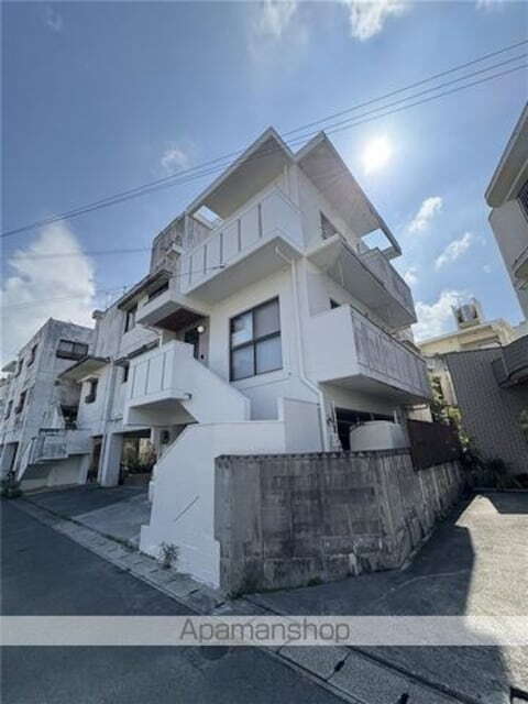 シティテラス石嶺　８号棟