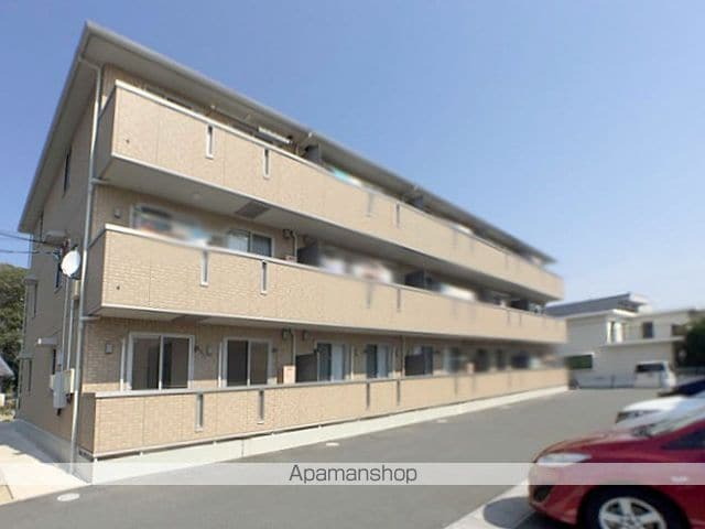 静岡県浜松市中央区中田町 3階建 築17年4ヶ月