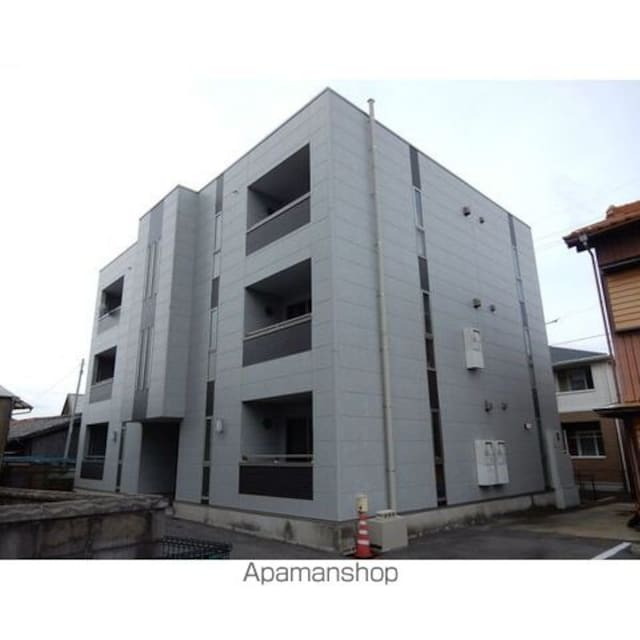 愛知県常滑市西之口８丁目 賃貸マンション