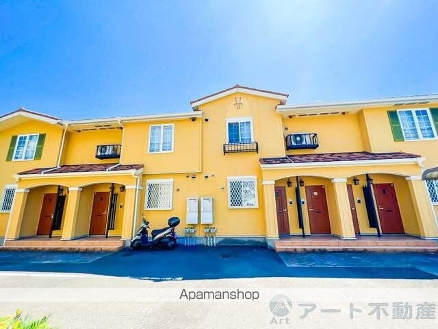 愛媛県松山市枝松１丁目 賃貸アパート