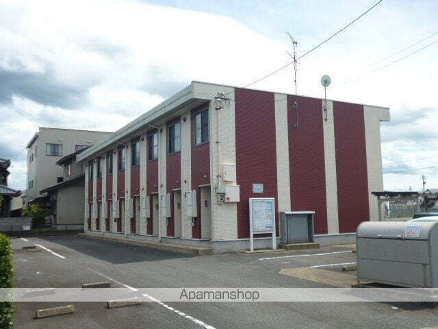 福井県福井市花堂東２丁目 賃貸アパート