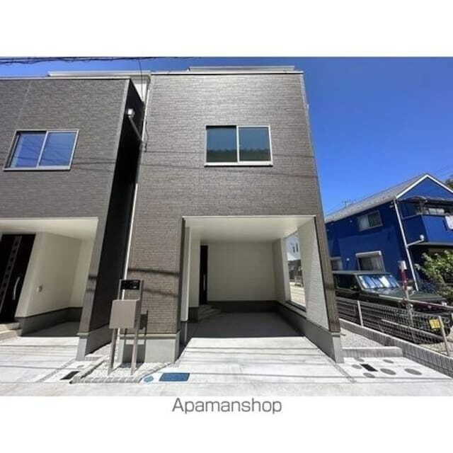 神奈川県横浜市泉区新橋町 賃貸一戸建て