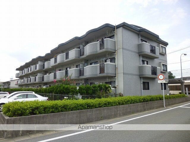 福岡県福岡市東区和白東１丁目 3階建 築30年5ヶ月
