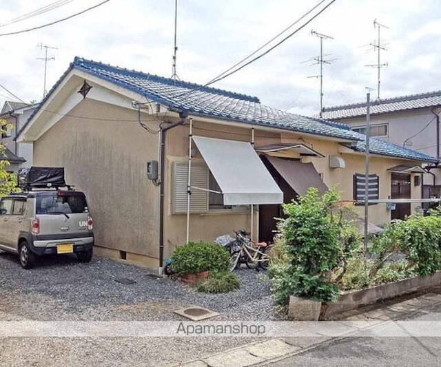 桂久方町貸家８１