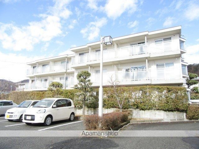 長野県長野市大字安茂里小市 3階建 築36年10ヶ月