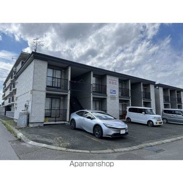 北海道北見市中ノ島町４丁目 賃貸アパート