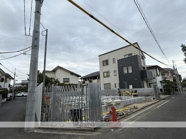神奈川県横浜市港北区小机町 賃貸アパート