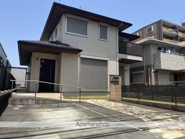ＤーＲＯＯＭ石田貸家
