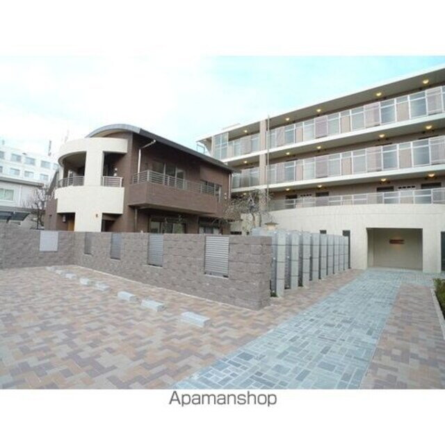 プラムガーデン関根