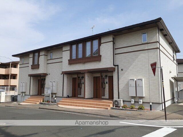 静岡県湖西市新居町中之郷 賃貸アパート