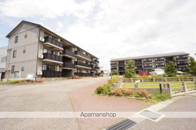 新潟県新潟市東区中興野 賃貸アパート