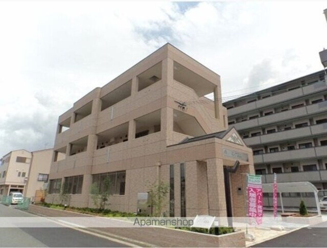 大阪府泉大津市曽根町２丁目 賃貸マンション