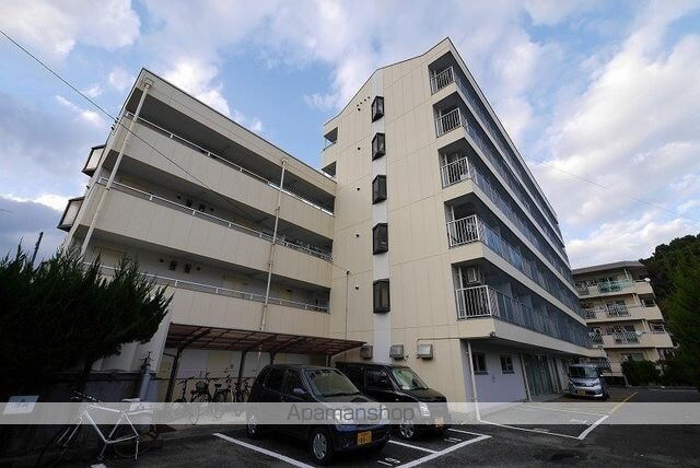 福岡県飯塚市横田 6階建 築38年6ヶ月