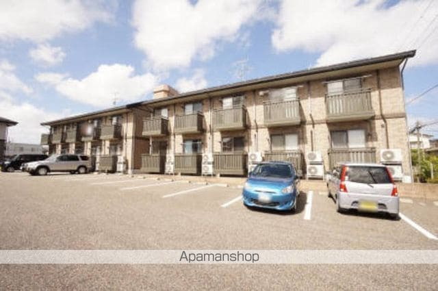 新潟県新潟市東区石山４丁目 賃貸アパート