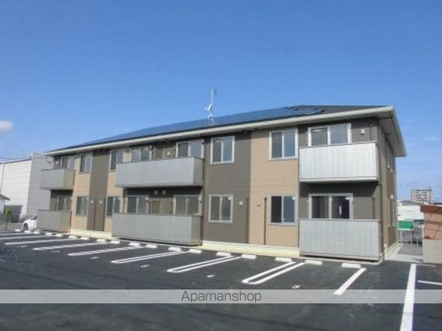 愛媛県松山市中央１丁目 賃貸アパート