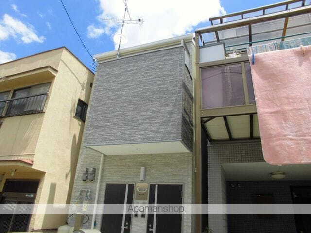 大阪府堺市北区奥本町１丁 2階建 築8年9ヶ月