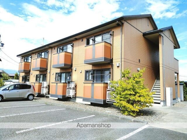 長野県長野市青木島町大塚 賃貸アパート