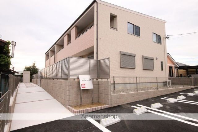 愛知県常滑市蒲池町５丁目 テラスハウス