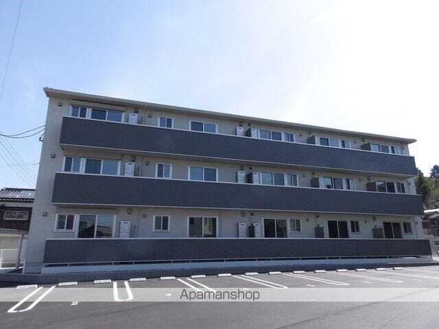 グランディールＫ 3階建
