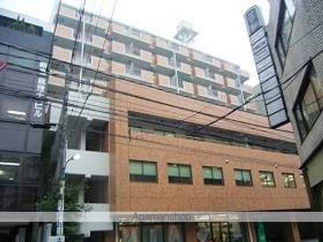 東京都新宿区西新宿７丁目 8階建 築43年