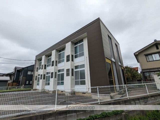 新潟県新潟市江南区横越川根町３丁目 賃貸アパート