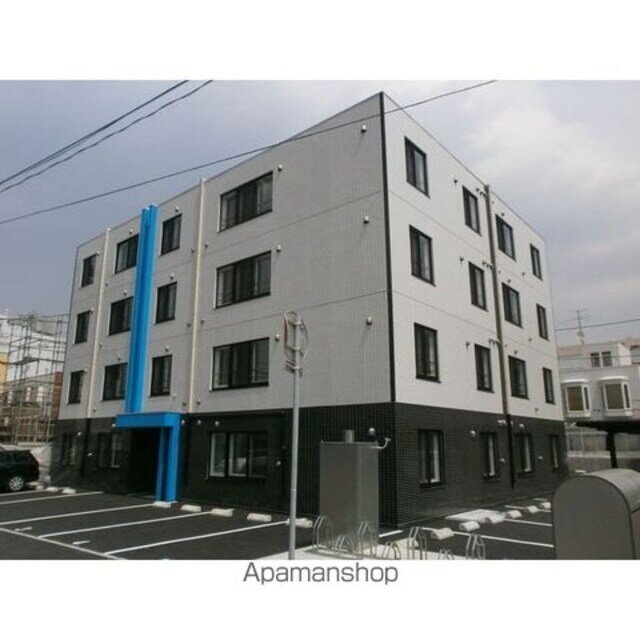 北海道札幌市豊平区中の島一条４丁目 賃貸マンション