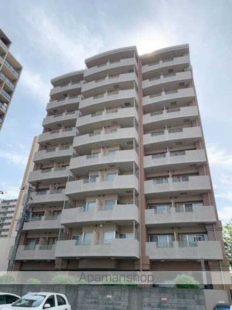 大阪府吹田市広芝町 賃貸マンション