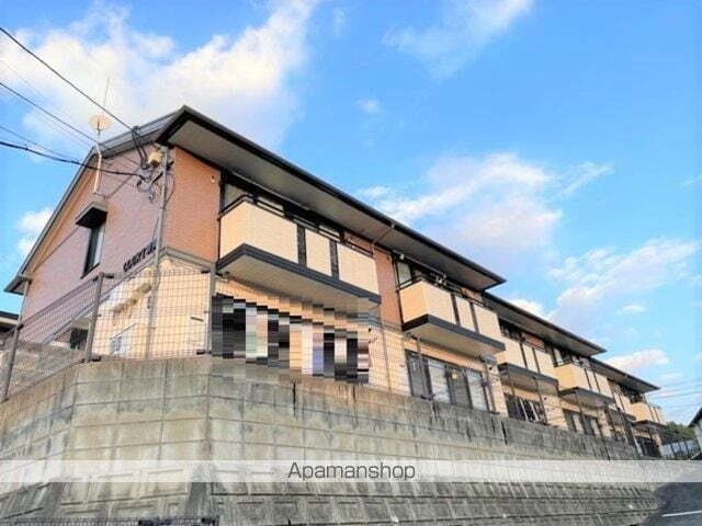 広島県広島市佐伯区五日市町大字皆賀 テラスハウス