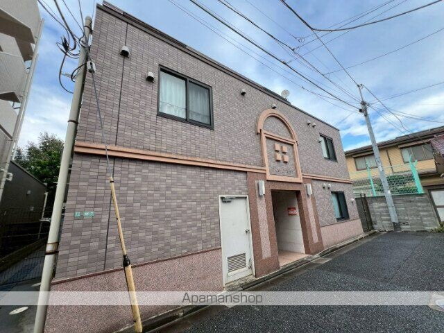 東京都練馬区桜台１丁目 3階建 築21年