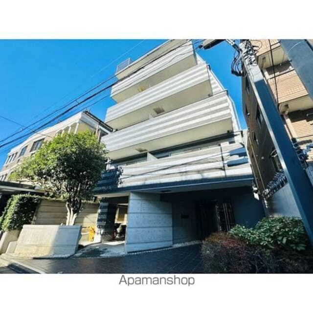 東京都新宿区南町 賃貸マンション