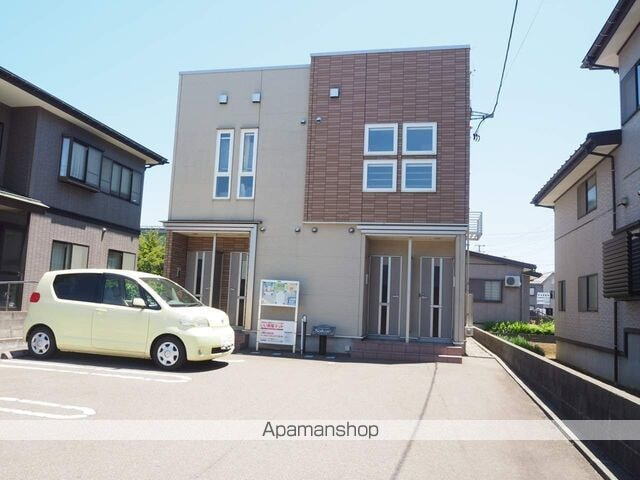 新潟県上越市栄町２丁目 賃貸アパート