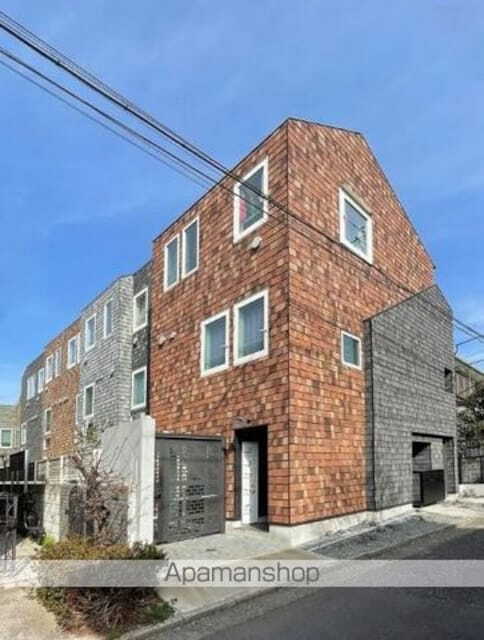 東京都世田谷区松原４丁目 賃貸マンション