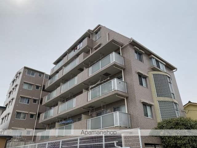 埼玉県三郷市早稲田６丁目 賃貸マンション