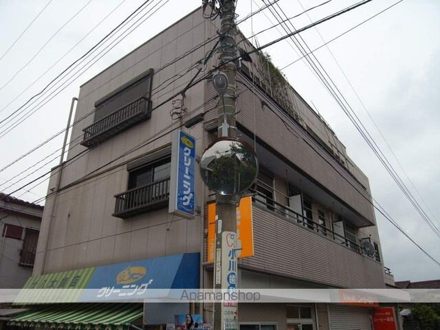 フロンテ西登戸 3階建