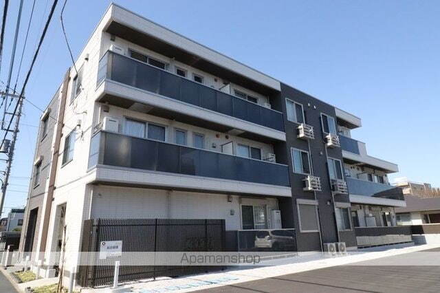Ｌａｆｆｉｎａｇｅ 3階建