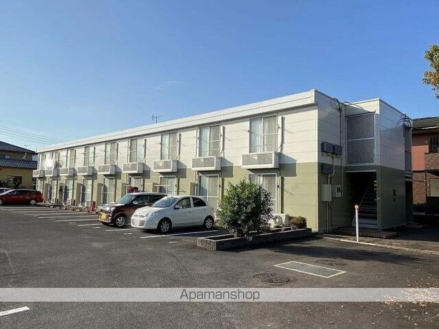 香川県高松市国分寺町新居 賃貸アパート