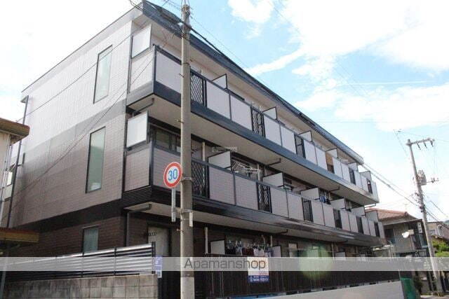 広島県三原市宮沖４丁目 賃貸マンション