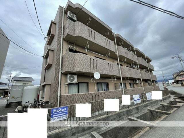 長野県長野市大字稲葉南俣 築31年10ヶ月 3階建