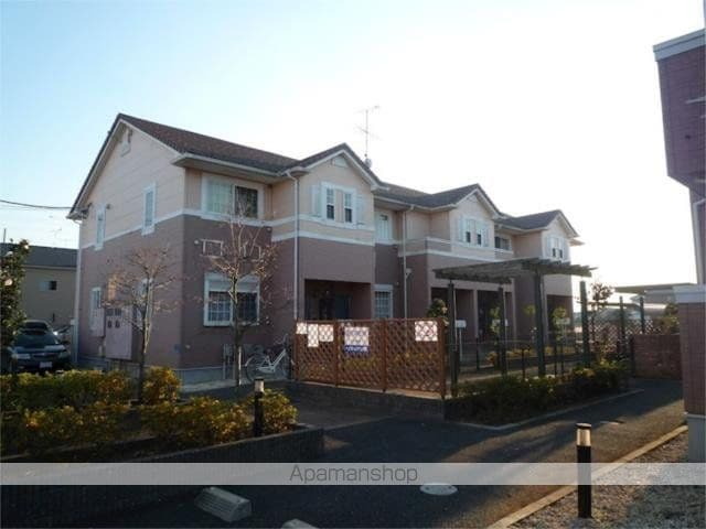 千葉県柏市南逆井４丁目 2階建