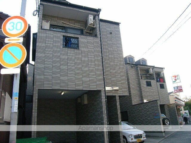 福岡県福岡市博多区堅粕３丁目 賃貸アパート