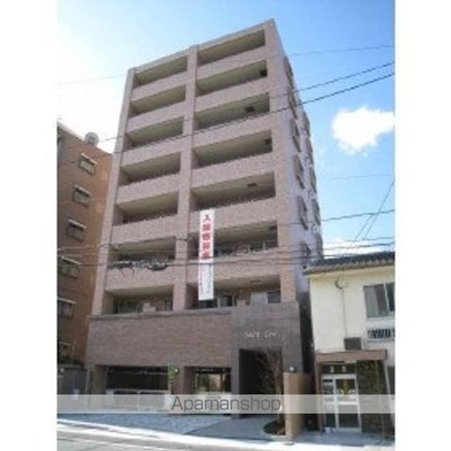 セントレック 8階建