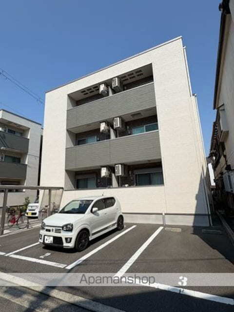 大阪府堺市堺区中向陽町１丁 賃貸アパート